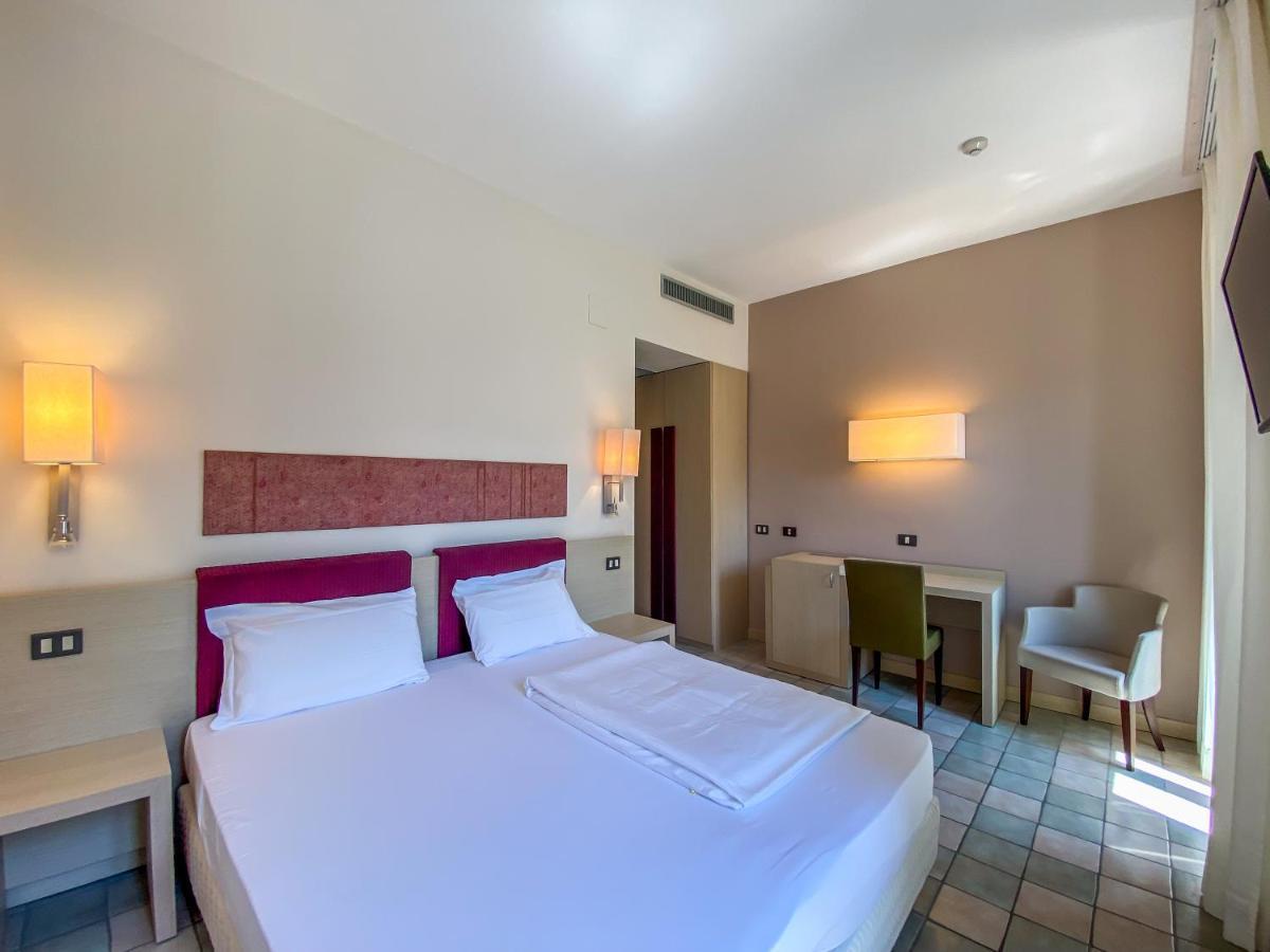 Auberge de jeunesse La Mandola Eco Île de Capraia
